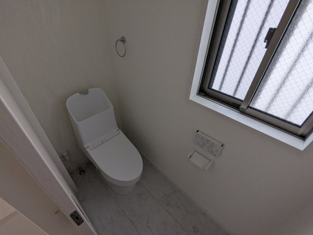 トイレ　港区善進町戸建