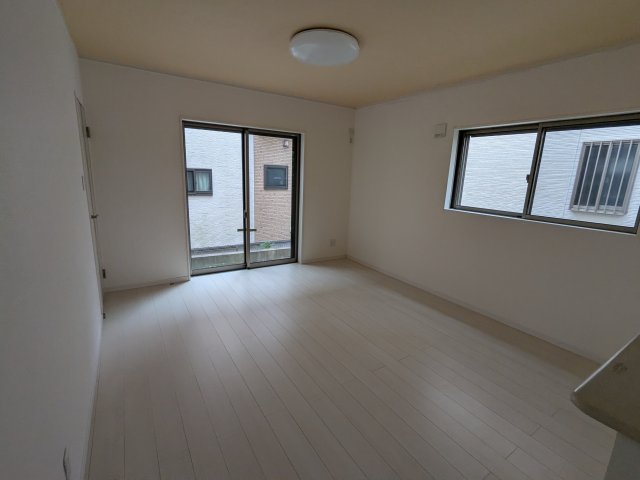 居室・リビング　港区善進町戸建