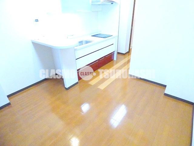 居室・リビング　開放感溢れる広々としたお部屋です♪