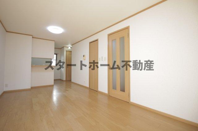 居室・リビング　ゆったり過ごせる居間です