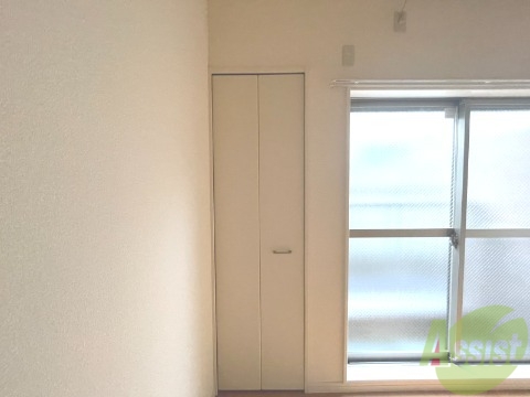 収納　クローゼットがありました。お洋服や荷物はここへ