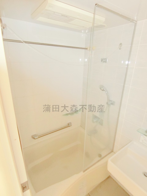 バス・シャワールーム　浴室暖房乾燥機付きのお風呂