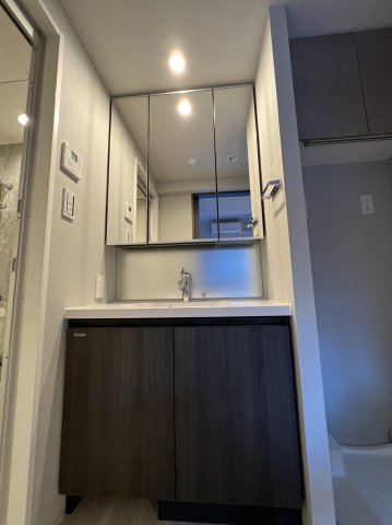 洗面設備　他号室　参考写真