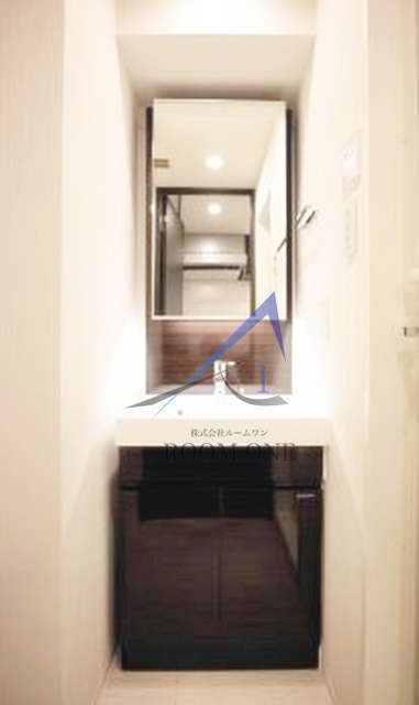 洗面設備　洗面台です。