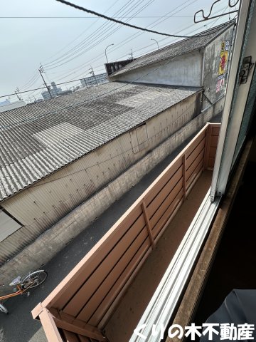 バルコニー　バルコニー付きです