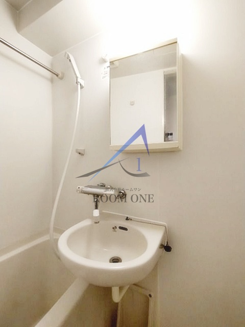バス・シャワールーム　お風呂です。