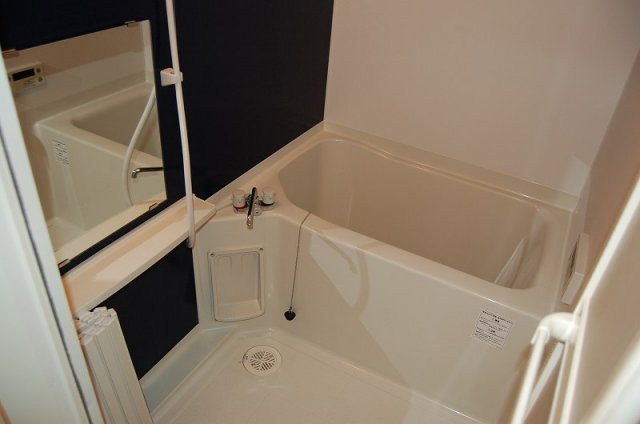 バス・シャワールーム　※同建物同型別のお部屋