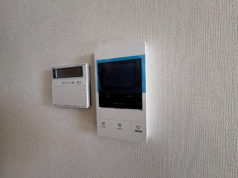 セキュリティ　モニター付きインターホン