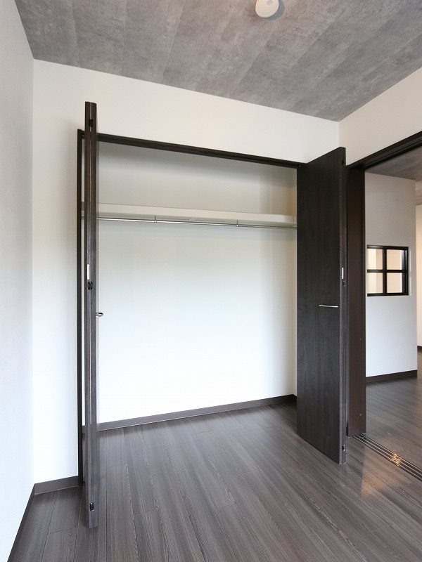 収納　画像は同タイプの為、現況を優先いたします。