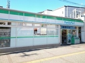 コンビニ　ファミリーマート（コンビニ）まで350m
