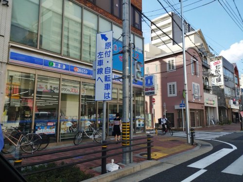 コンビニ　ローソン 北区上飯田駅店（コンビニ）まで763m