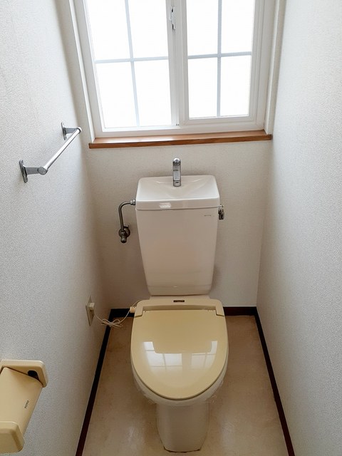 トイレ　図面と現状に相違がある場合には現状を優先