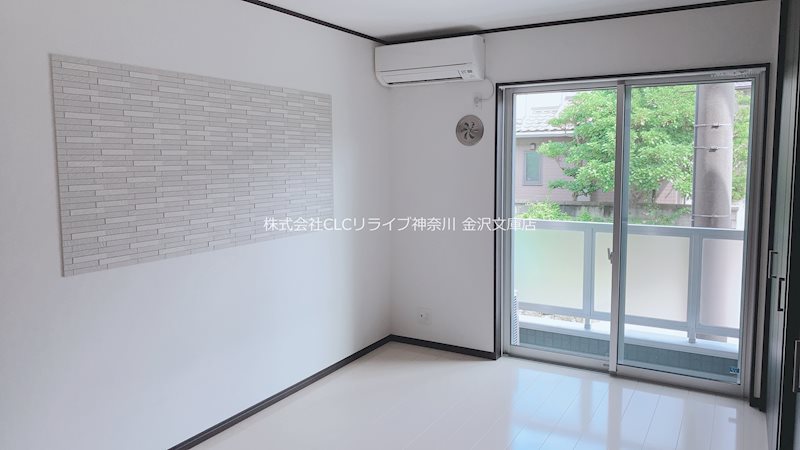 居室・リビング　※別号室参考写真