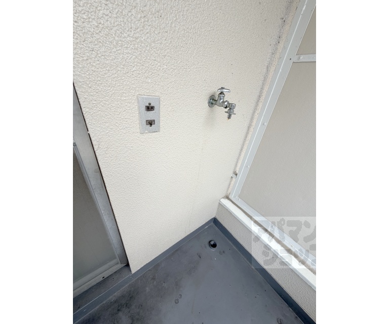 その他部屋・スペース　洗濯機置き場。