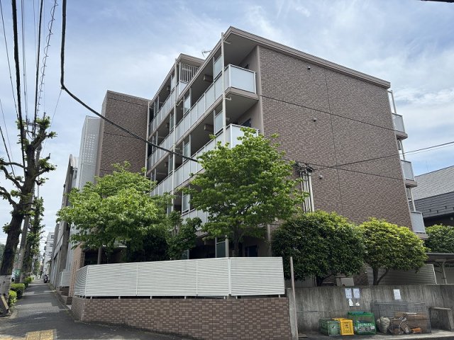 建物外観　写真は別の部屋の物です。オートロック付きです♪