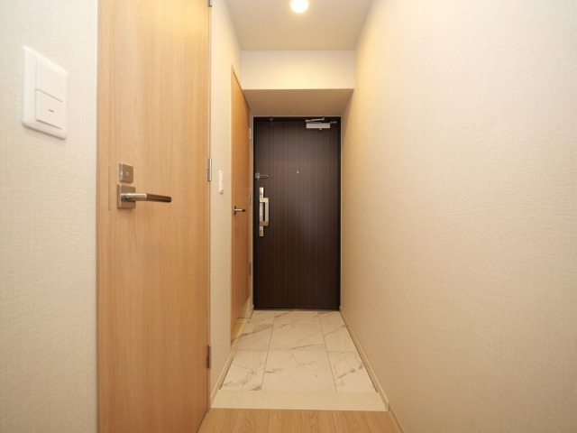 玄関　落ち着いた玄関です
