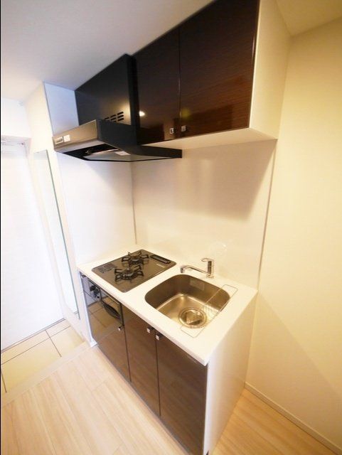 キッチン　同物件別部屋写真