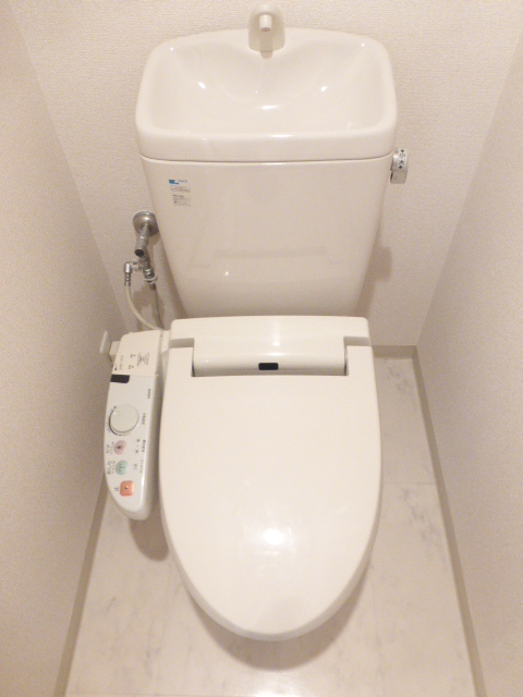 トイレ　別部屋参考写真