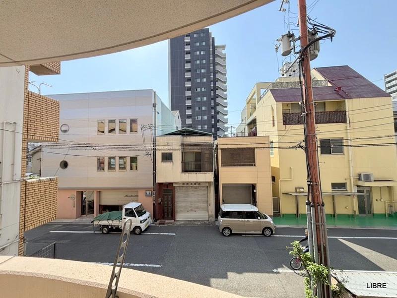 エントランス　オートロック完備