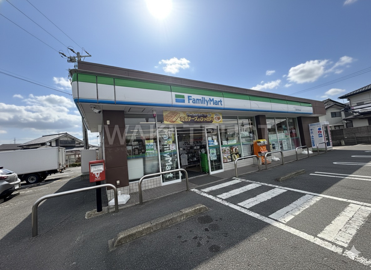 コンビニ　ファミリーマートいわき平赤井店（コンビニ）まで551m