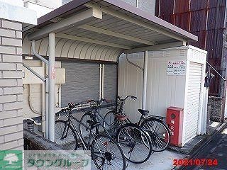 その他　屋根付き駐輪場