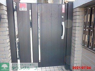 その他　オートロックゲート完備