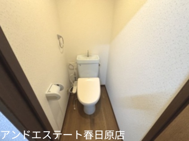 トイレ　ウォシュレット設置済