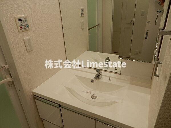洗面設備　別部屋参考写真