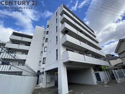 建物外観　エレベータ付きで、ベビーカーや重い荷物があっても便利！