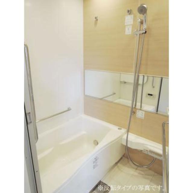 バス・シャワールーム　※写真は同タイプ住戸です。