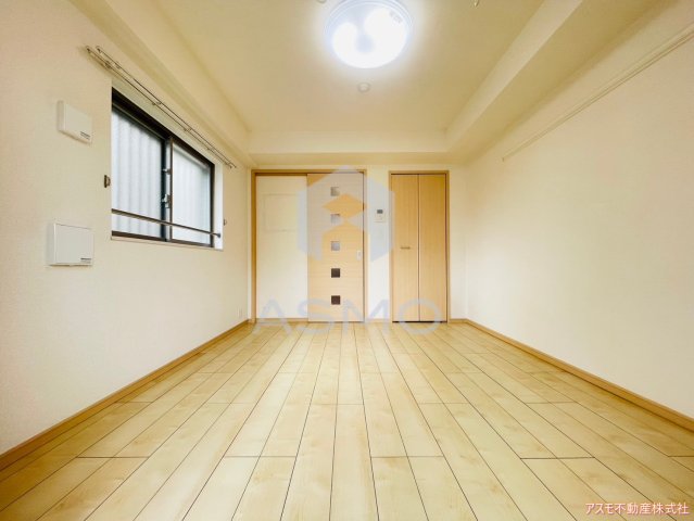 居室・リビング　同マンション別部屋　参考写真