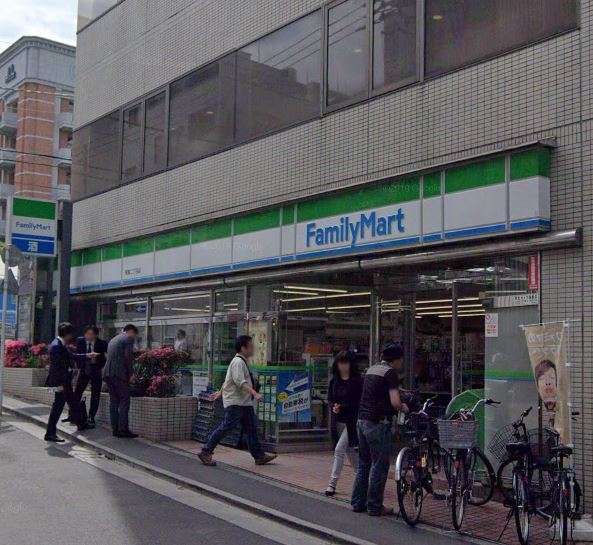 コンビニ　ファミリーマート 東陽二丁目店（コンビニ）まで332m