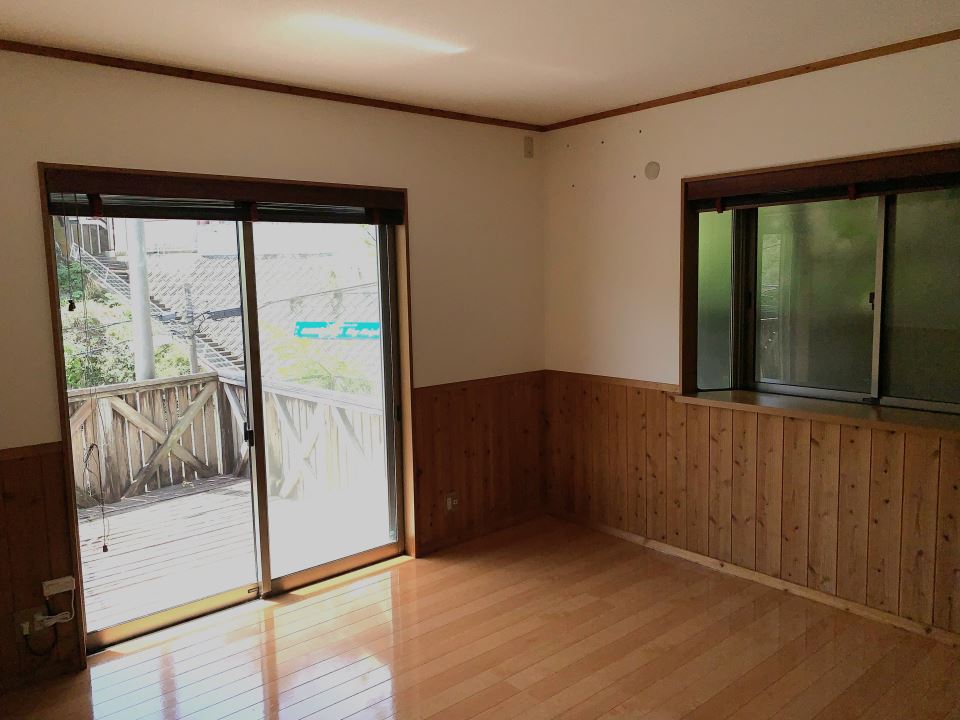 その他　クローゼットもしっかり、出窓もありがたい