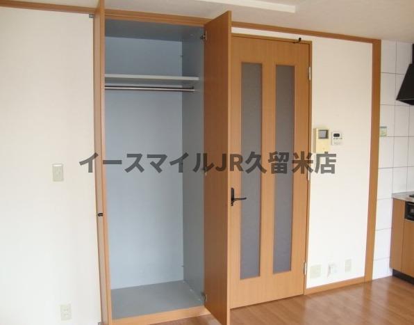 その他部屋・スペース　明るい色調の室内です