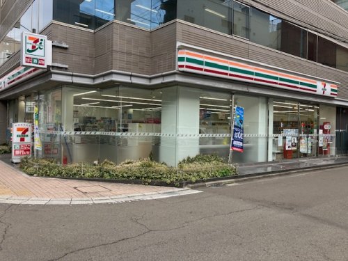 コンビニ　セブンイレブン仙台二日町中央店（コンビニ）まで150m