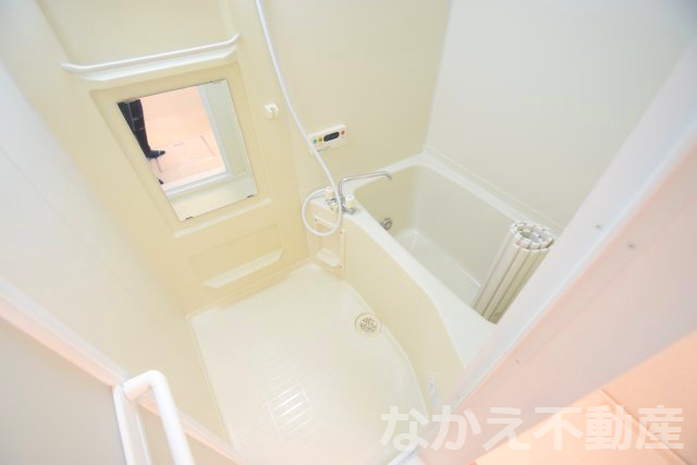 バス・シャワールーム　日々の疲れを癒すお風呂付です