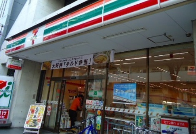 コンビニ　セブンイレブン吉祥寺東町1丁目店（コンビニ）まで137m