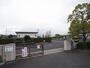 小学校　生駒市立鹿ノ台小学校（小学校）まで493m