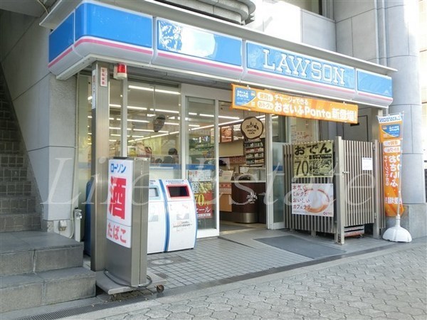 コンビニ　ローソン谷町四丁目店（コンビニ）まで122m