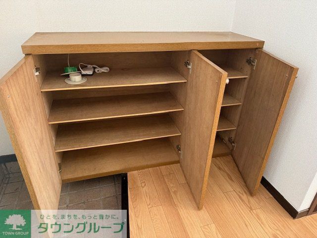 玄関　収納