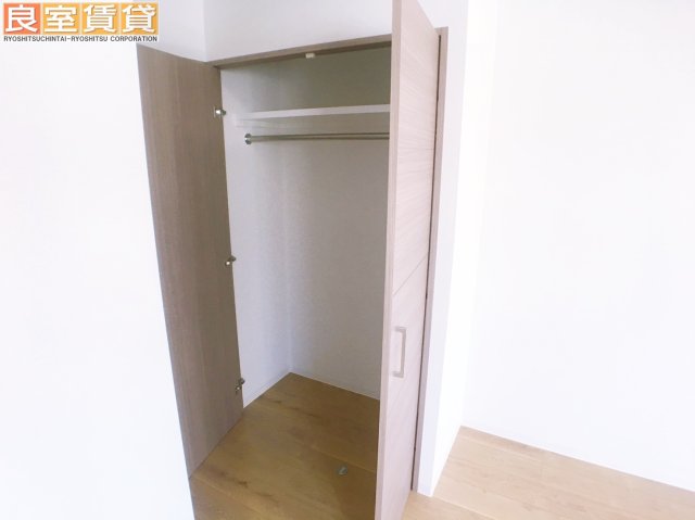収納　※写真は同物件の別部屋のものを流用しております。現状を優先し