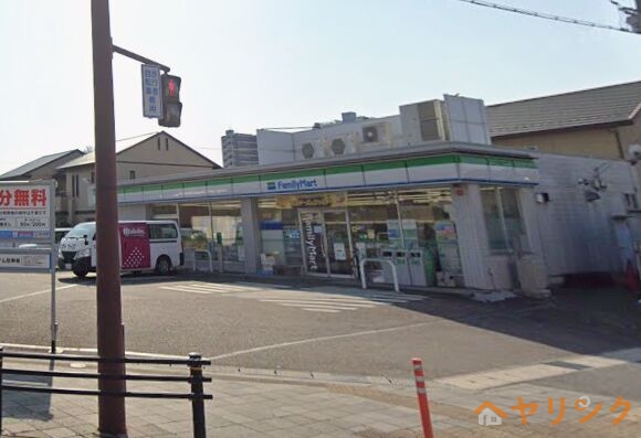 コンビニ　ファミリーマート豊田若宮店（コンビニ）まで837m