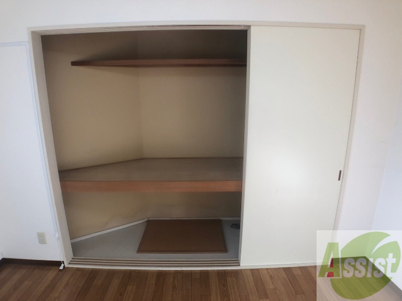 収納　収納もバッチリあるのでお部屋が片付きますよ！
