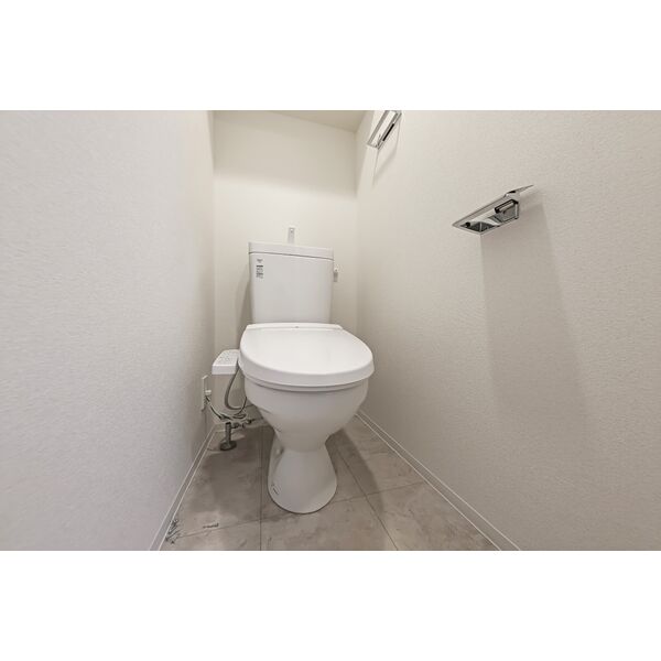 トイレ　※2階の写真です。