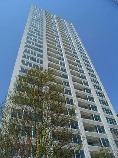 建物外観　30階建てのタワーマンションです♪