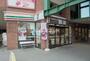 コンビニ　セブンイレブン 南足柄大雄山駅前店（コンビニ）まで882m