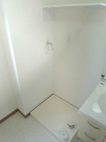 その他設備　室内洗濯機置場