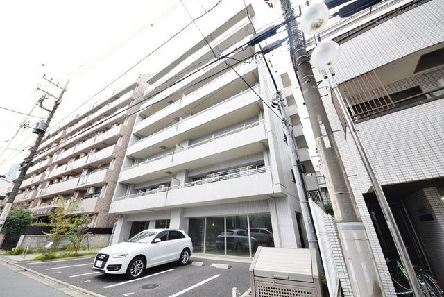 エントランス　★お問い合わせはタウンハウジングまで★