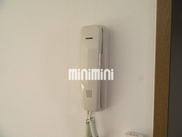 その他　インターホンが設置されています。
