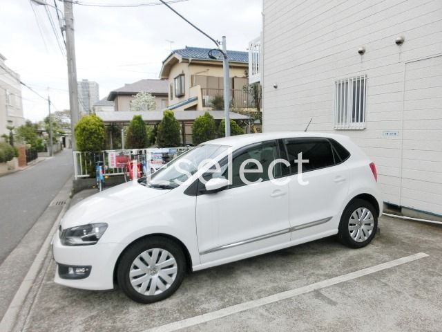 駐車場　敷地内に駐車場があります